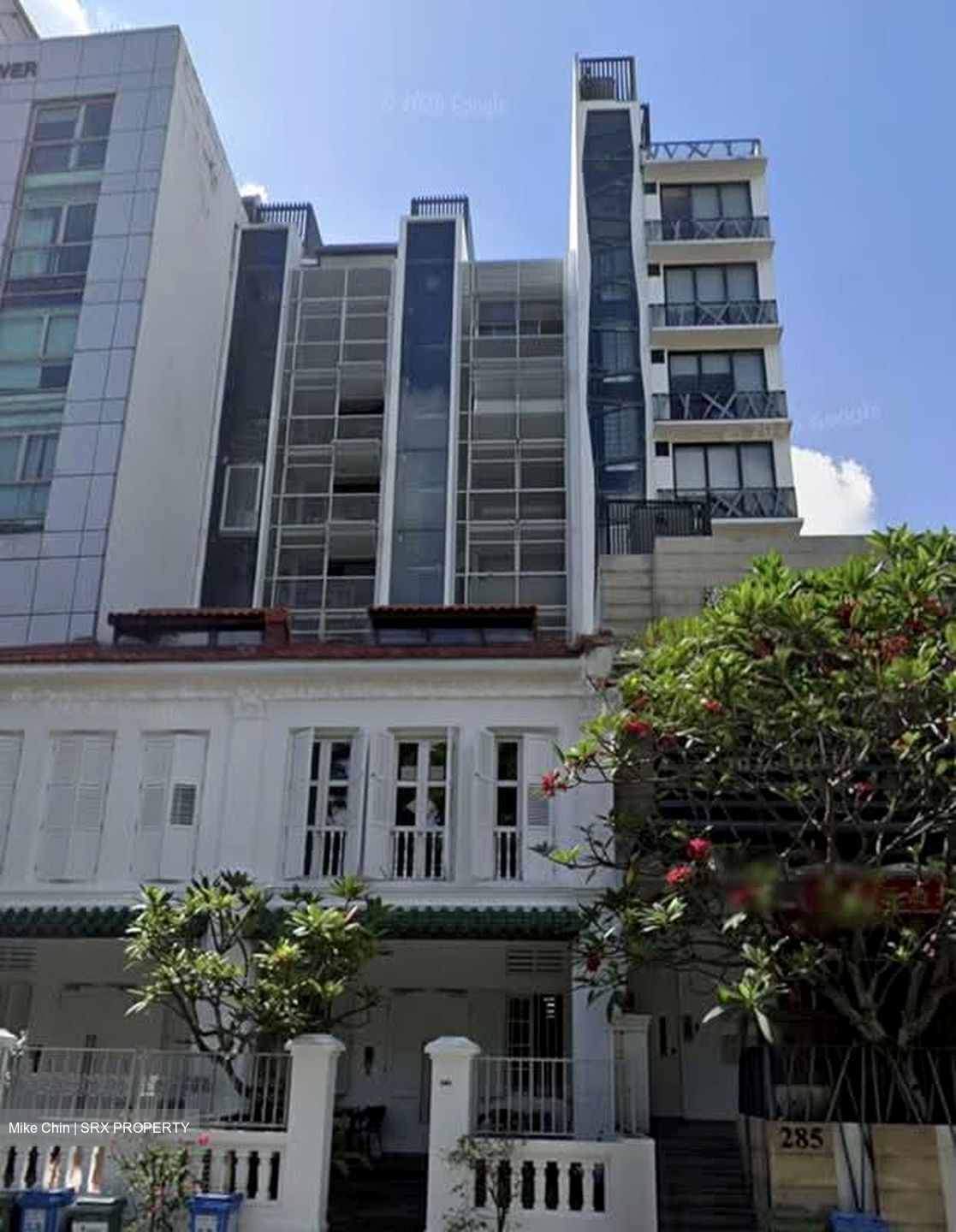 Two8one Studio (D9), Apartment #604860751